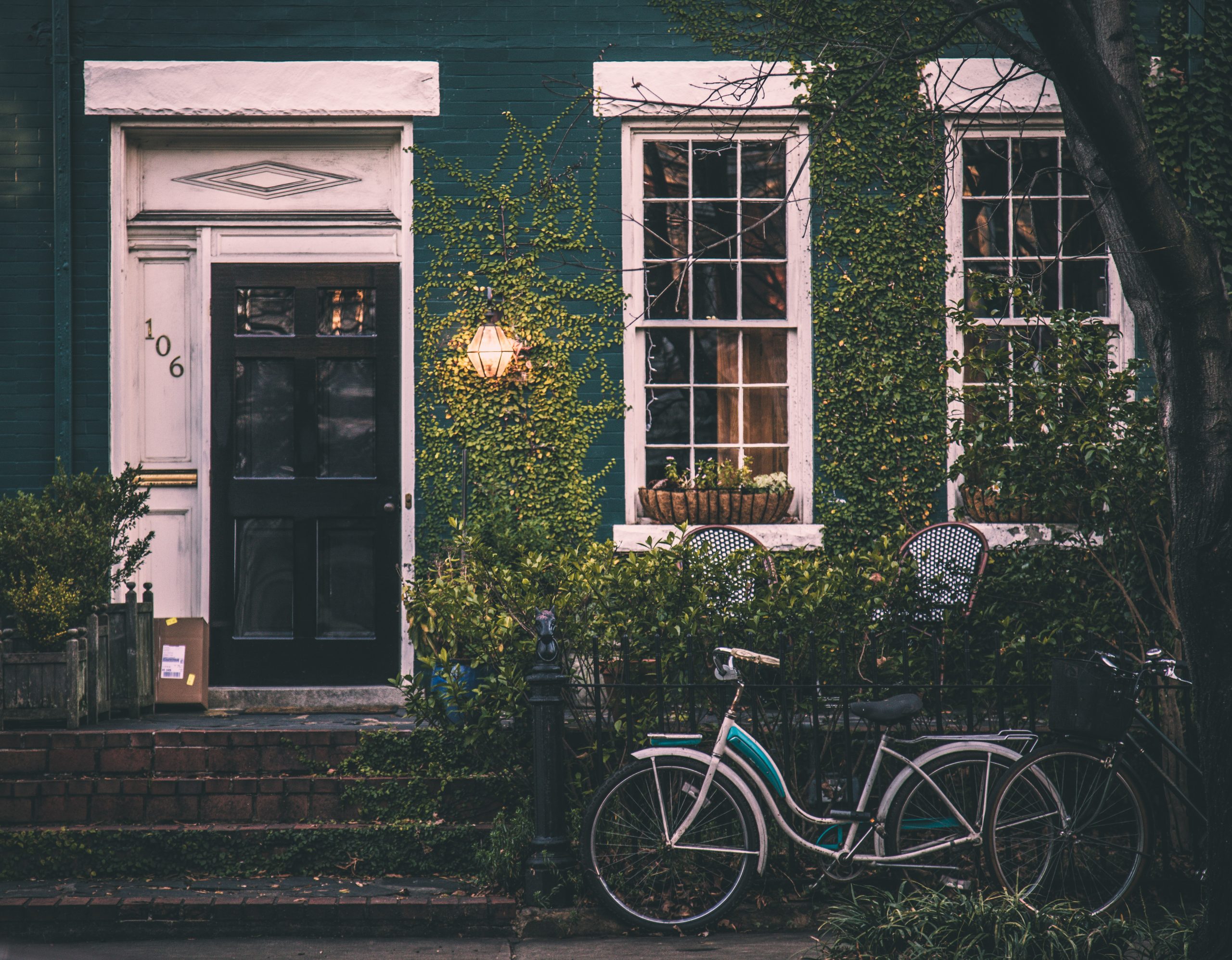 chris-ross-harris-bJqeJxeyiJE-unsplash